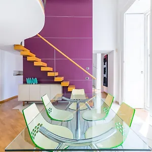 Apartament Design & Duplex At National Museum, Neapol